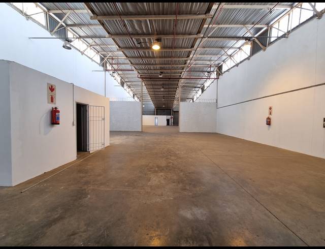 775M² WAREHOUSE TO LET IN SELBY